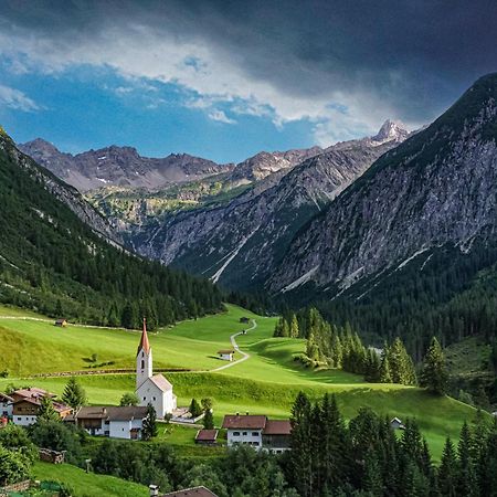 Stern Lodge Im Bergparadies Lechtal Boden ภายนอก รูปภาพ