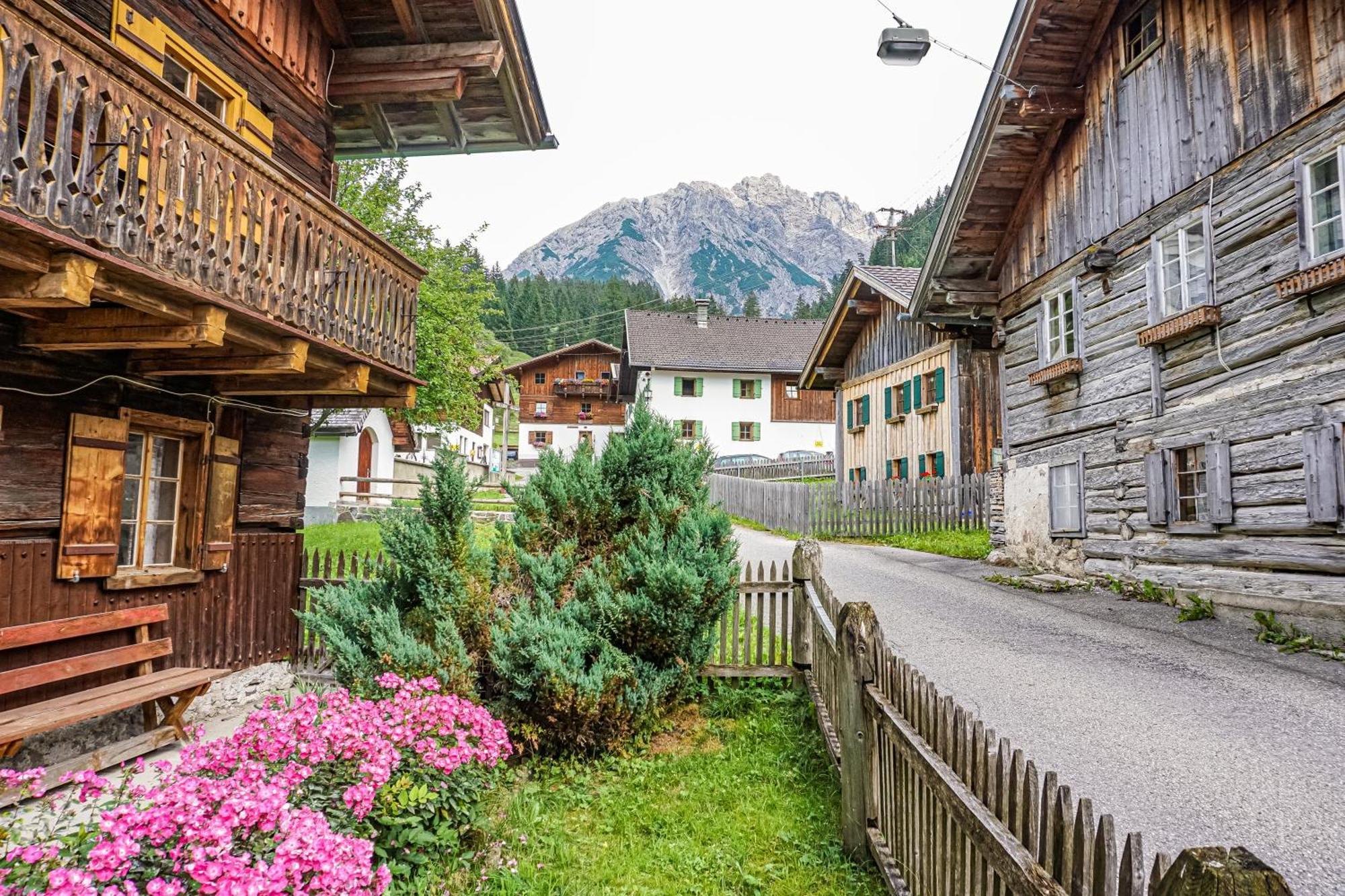 Stern Lodge Im Bergparadies Lechtal Boden ภายนอก รูปภาพ